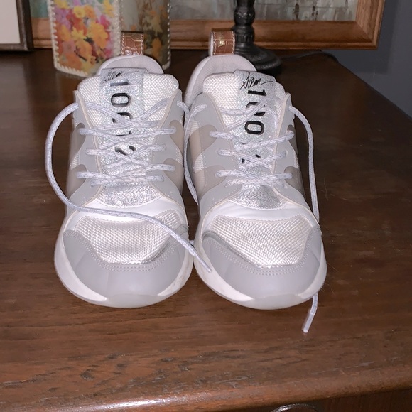 Sam Edelman sneakers - Picture 2 of 3